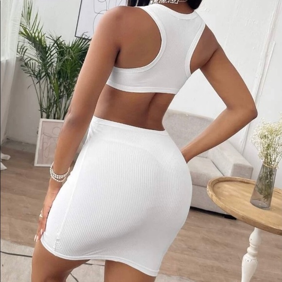 Brand new cut out bodycon dress - Picture 2 of 4